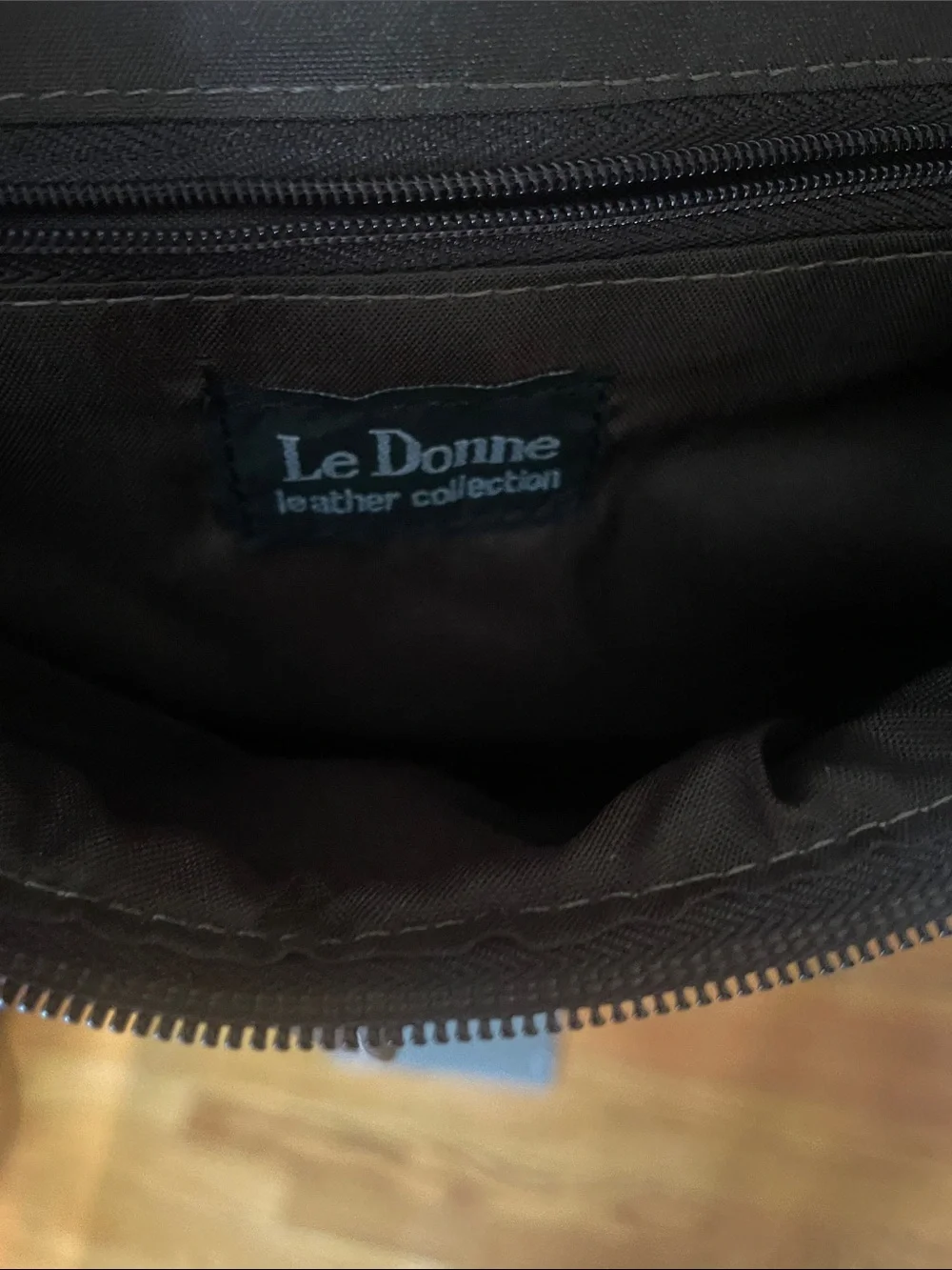 Le Donne stylish brown